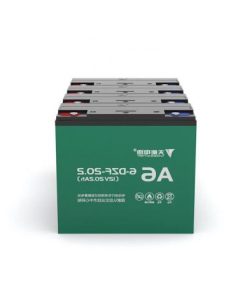 Thay ắc quy xe máy điện Vinfast Klara
